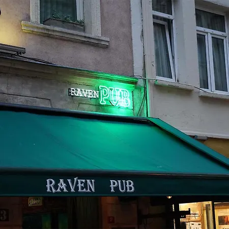 Raven Taksim イスタンブール