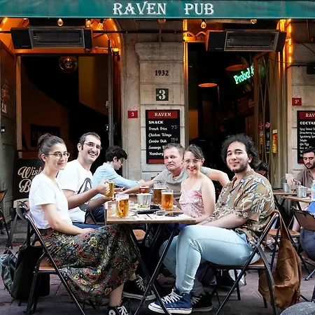 Raven Taksim