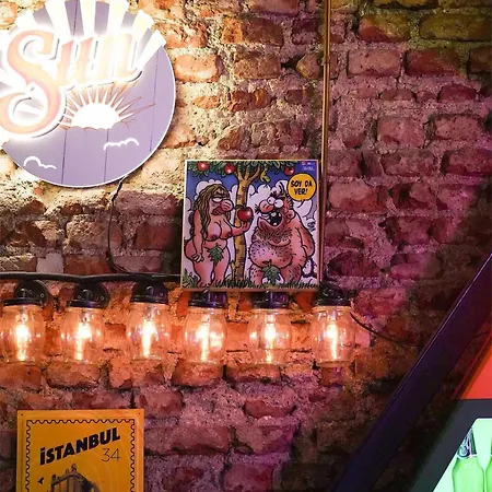 Raven Taksim ホテル イスタンブール