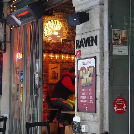 Raven Taksim ホテル イスタンブール